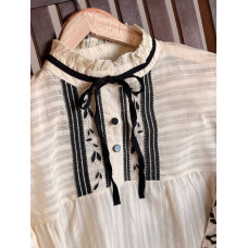Жіноча вишита блуза ESQ Лія бежева