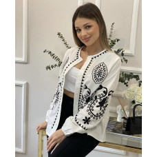 Жіноча вишита сорочка ESQ Заріна біла з чорним