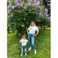 Футболка Parni Я украінка Я цим пишаюся біла