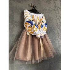 Вишитий комплект для дівчинки Trend Ластівка коричневий