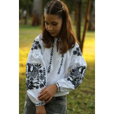 Вишиванка для дівчинки Trend Гусочки біла