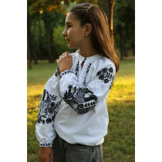 Вишиванка для дівчинки Trend Гусочки біла