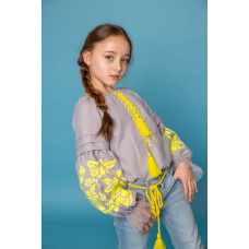 Вишиванка для дівчинки Trend Жовті півонії