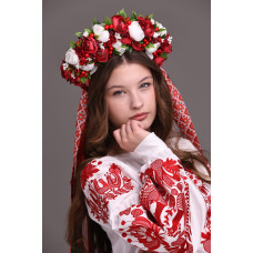 Жіноча вишиванка Trend Натхненна Україною біла з червоним