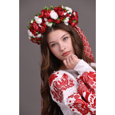 Жіноча вишиванка Trend Натхненна Україною біла з червоним
